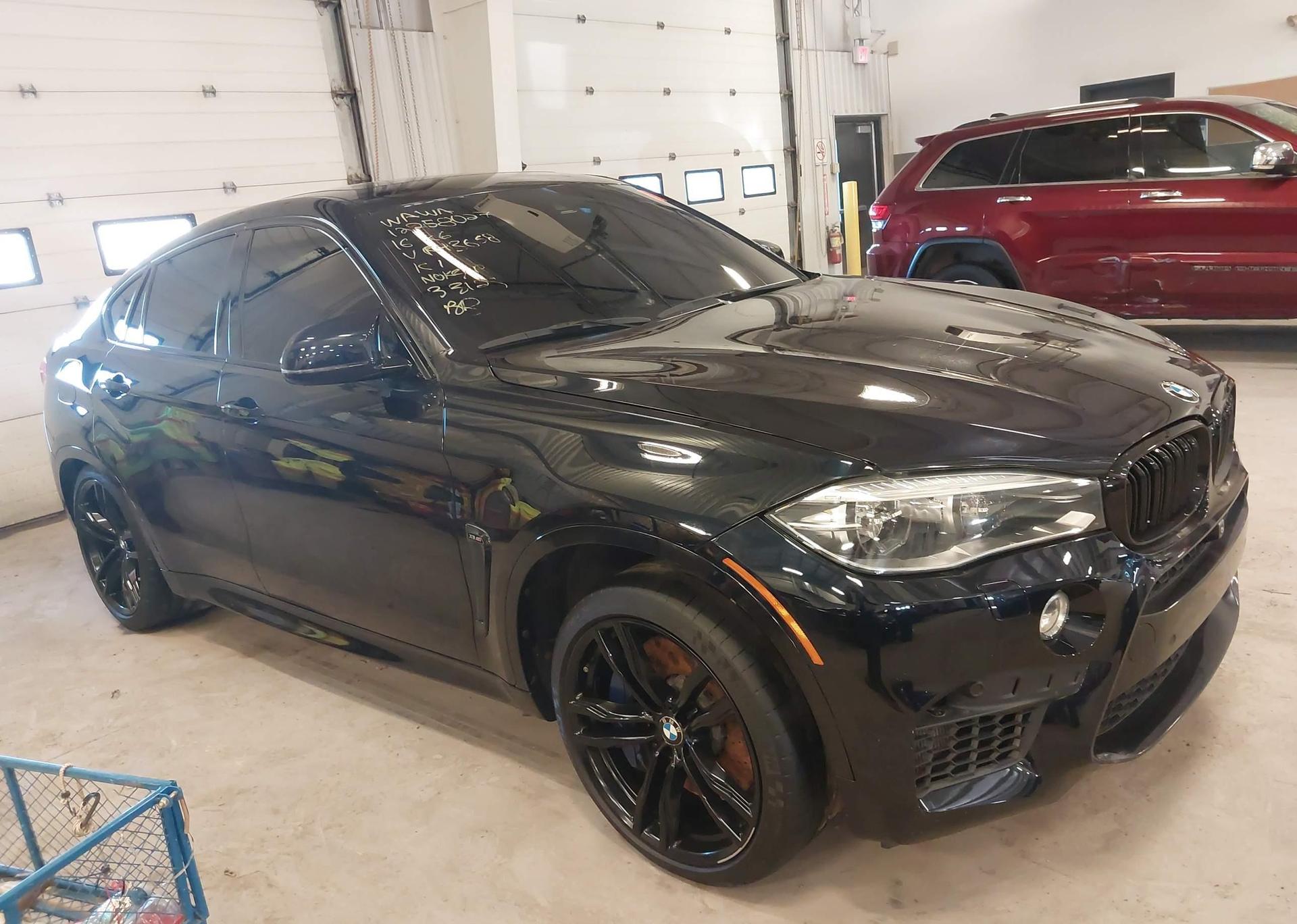 2016 BMW X6 M