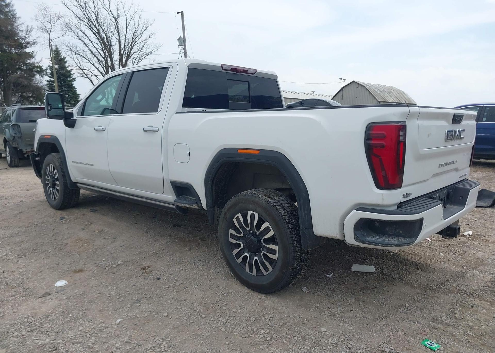 2024 GMC SIERRA 2500HD DENALI ULTIMATE