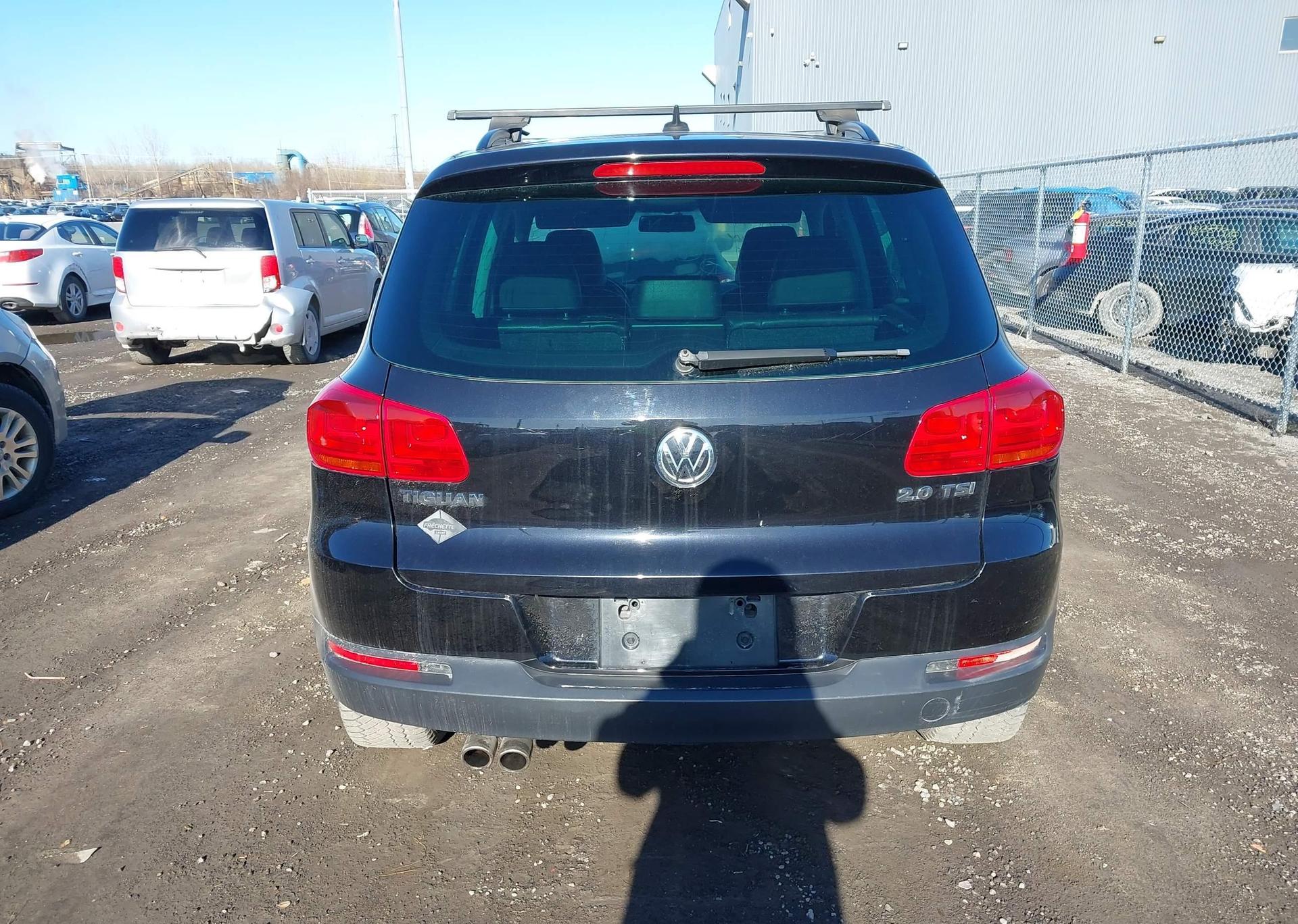 2012 VOLKSWAGEN TIGUAN