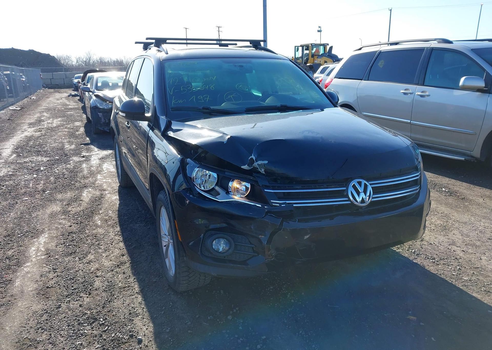 2012 VOLKSWAGEN TIGUAN