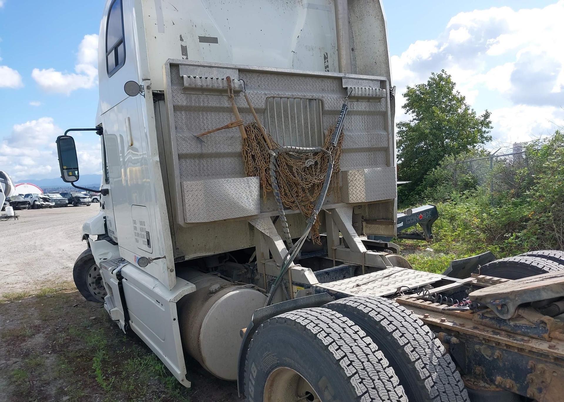 2018 MACK 600 CXU600