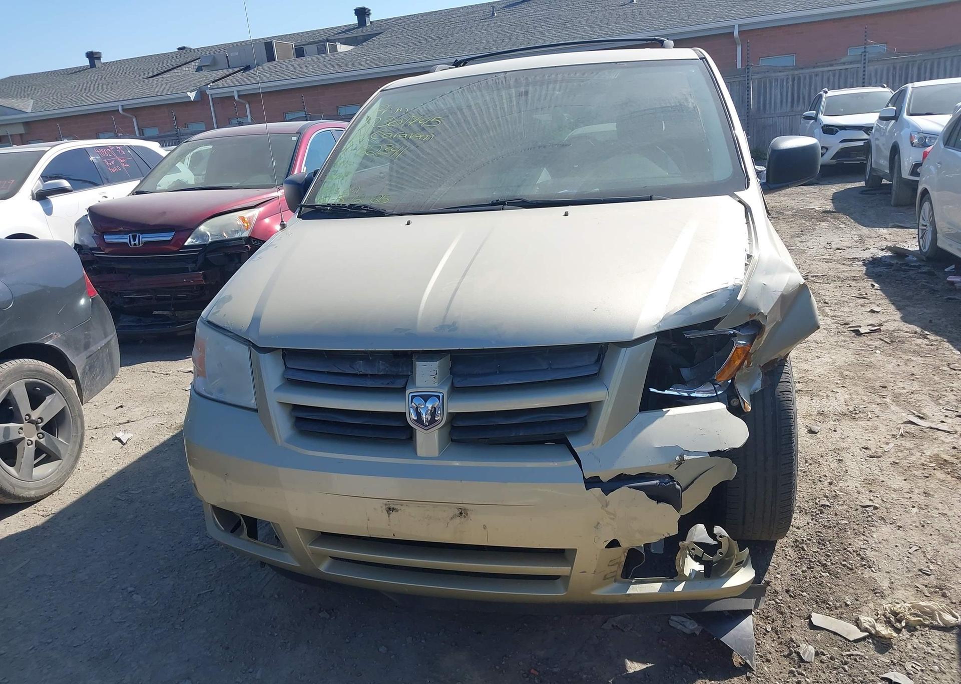 2010 DODGE GRAND CARAVAN SE