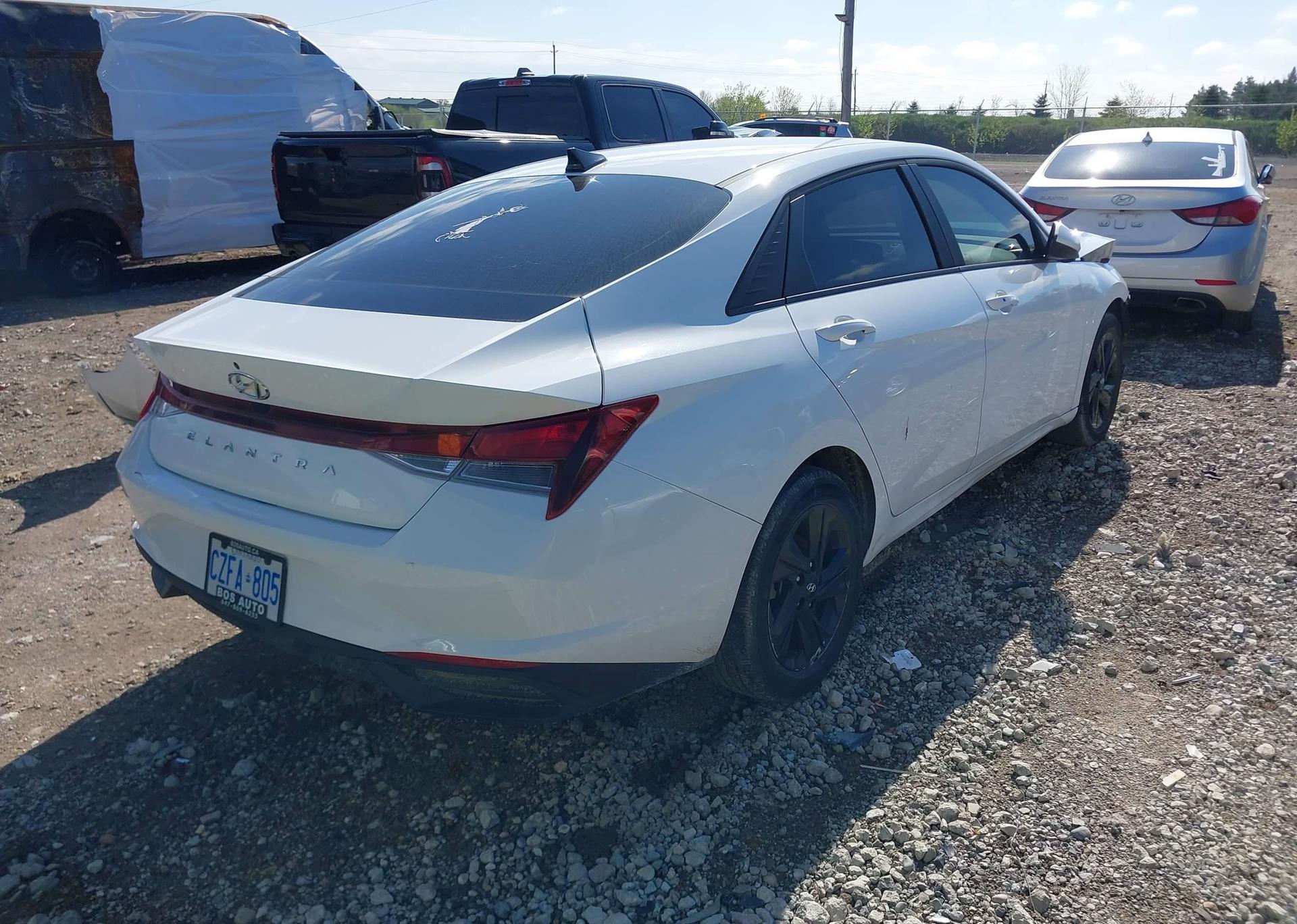 2022 HYUNDAI ELANTRA SEL