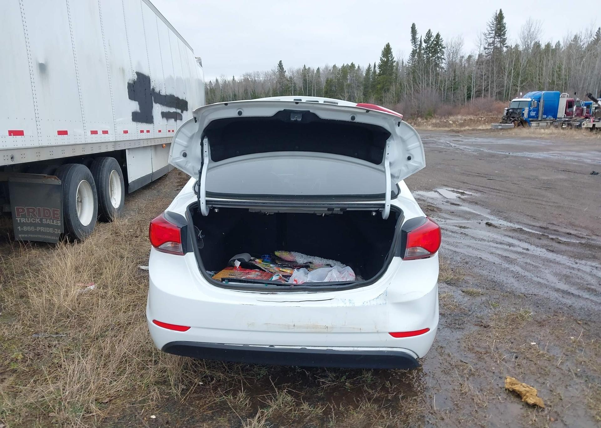 2016 HYUNDAI ELANTRA GL