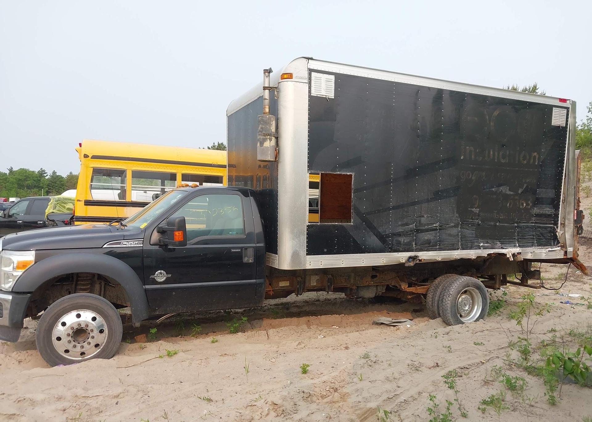 2016 FORD F550