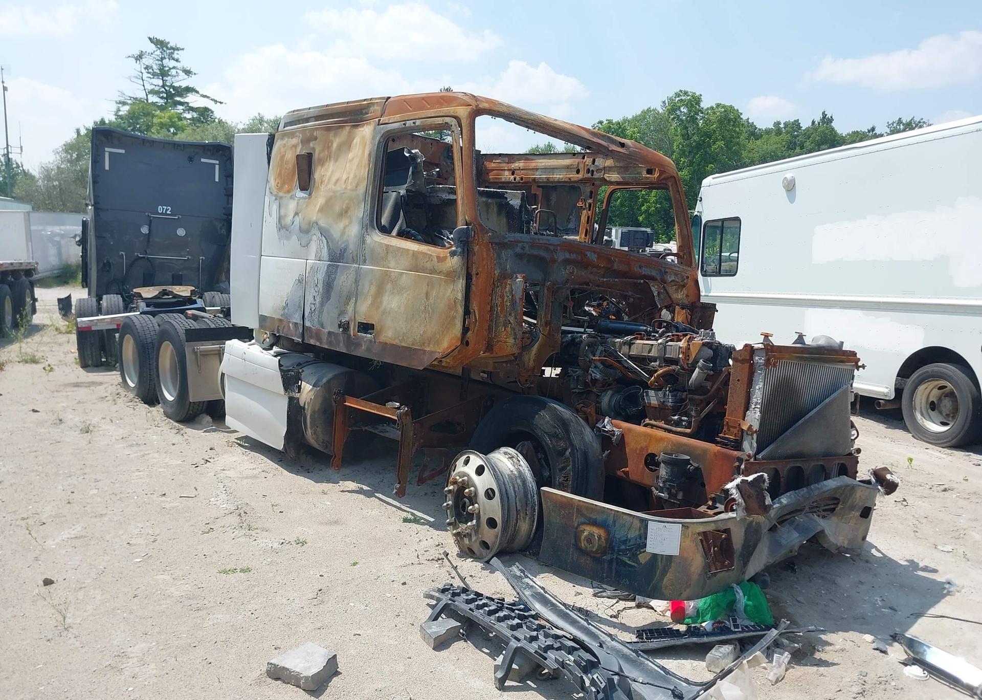 2008 VOLVO VN VNL