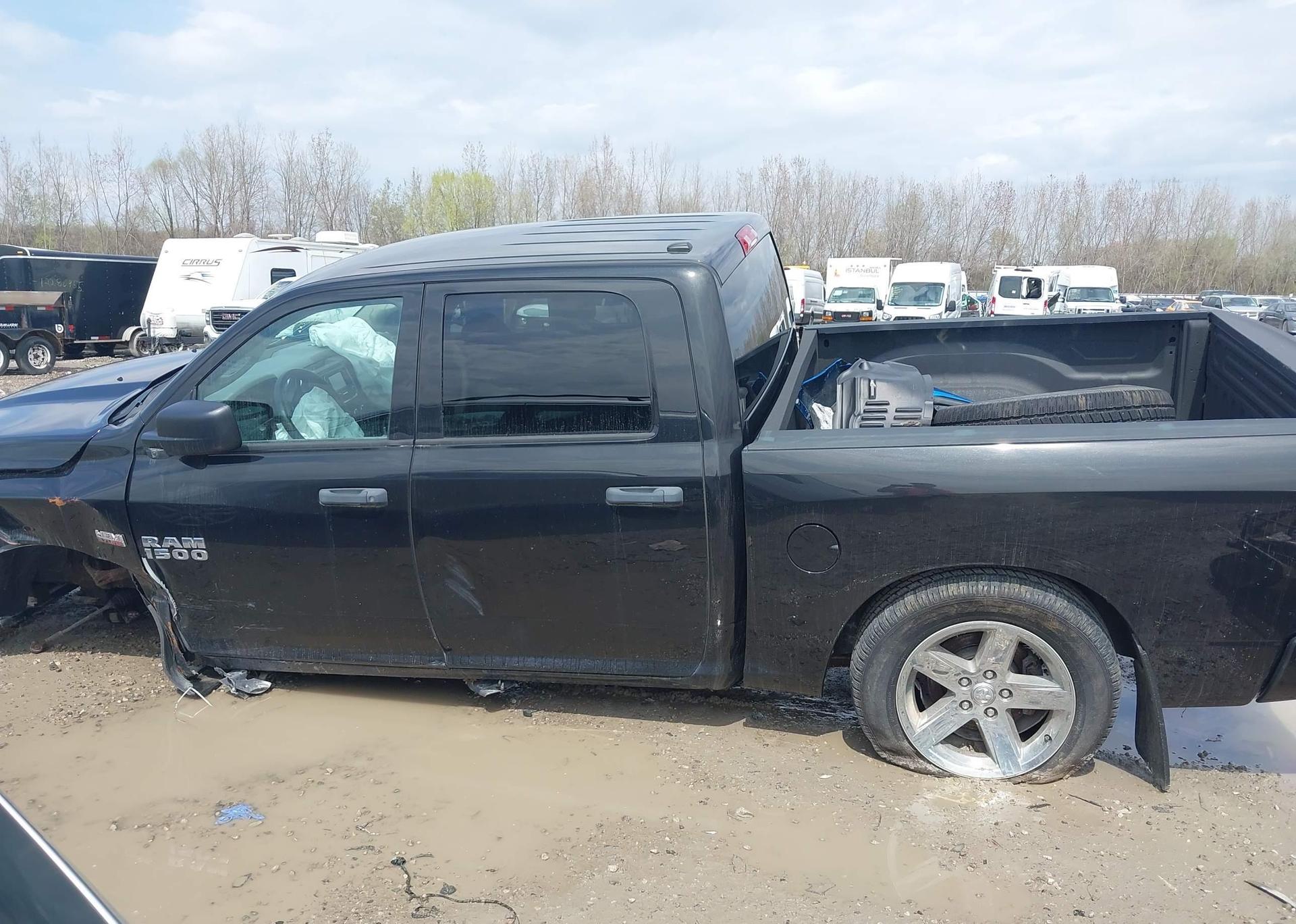2017 RAM 1500 ST