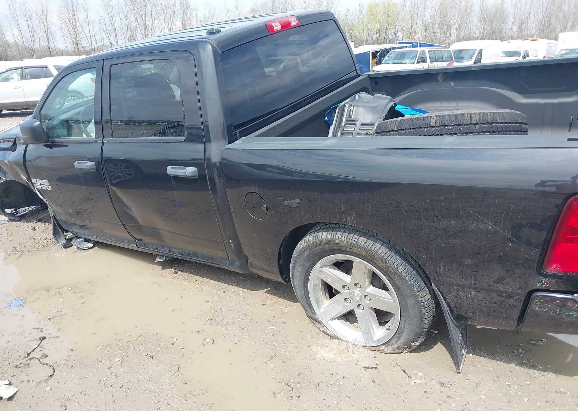 2017 RAM 1500 ST