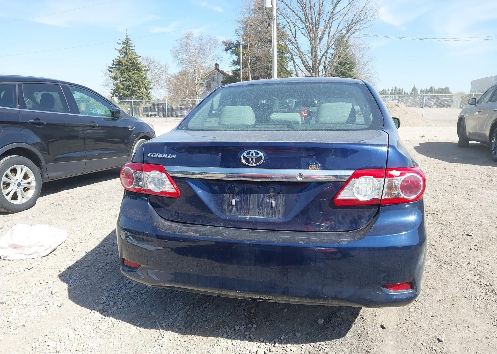 2011 TOYOTA COROLLA S