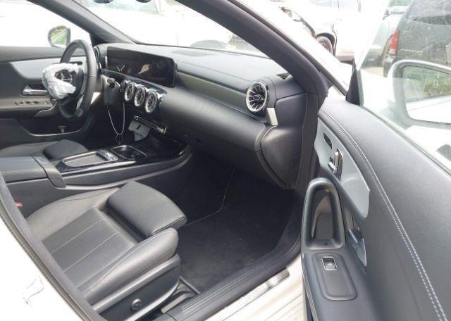 2025 MERCEDES-BENZ CLA 250 4MATIC