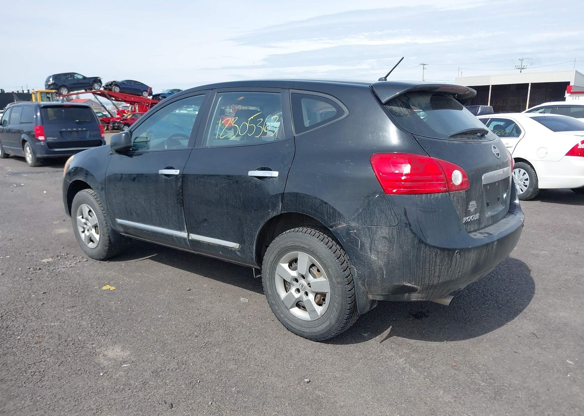 2013 NISSAN ROGUE S