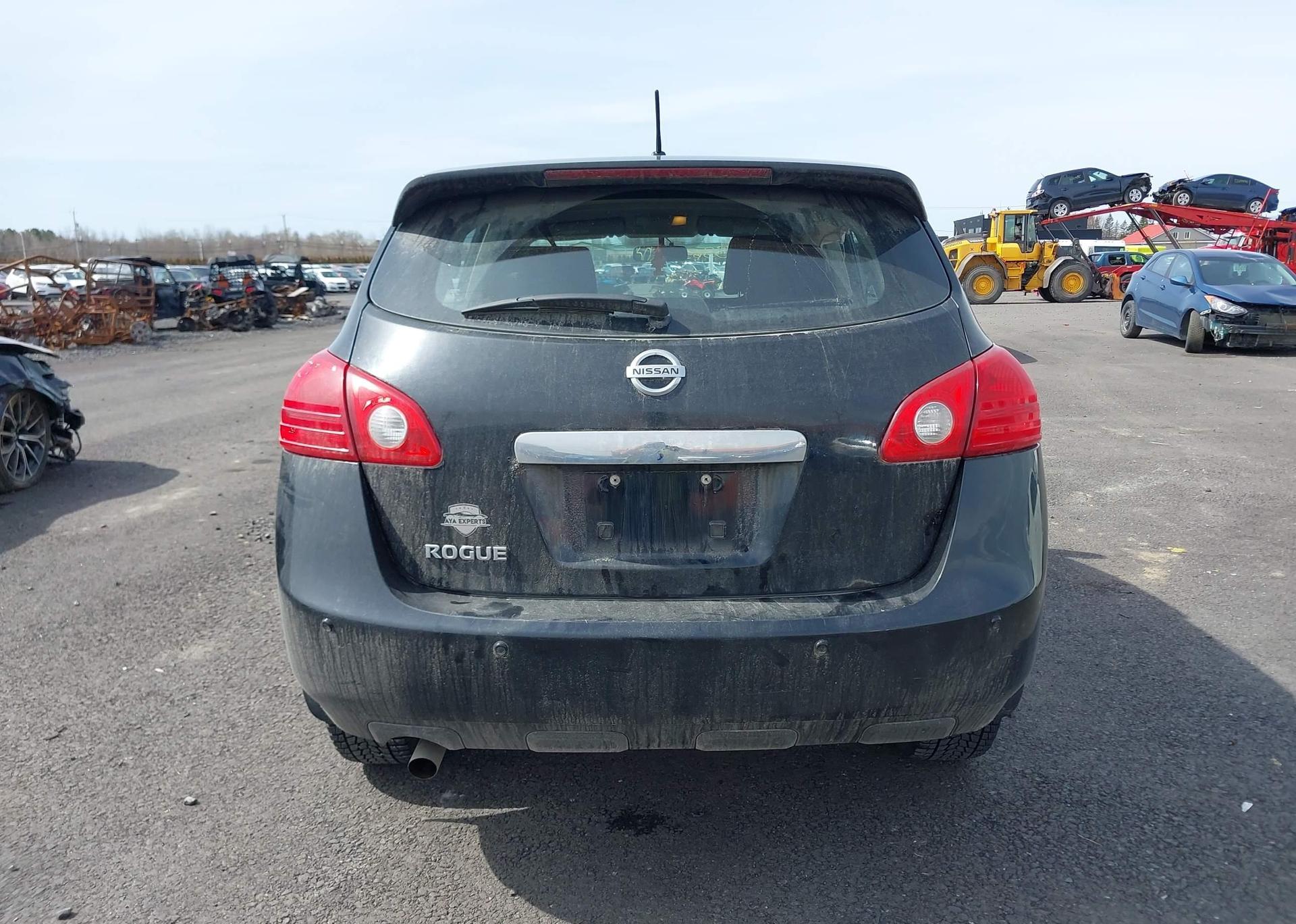 2013 NISSAN ROGUE S