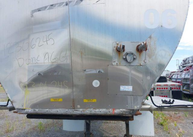1994 KROHNERT 7500 GALLON