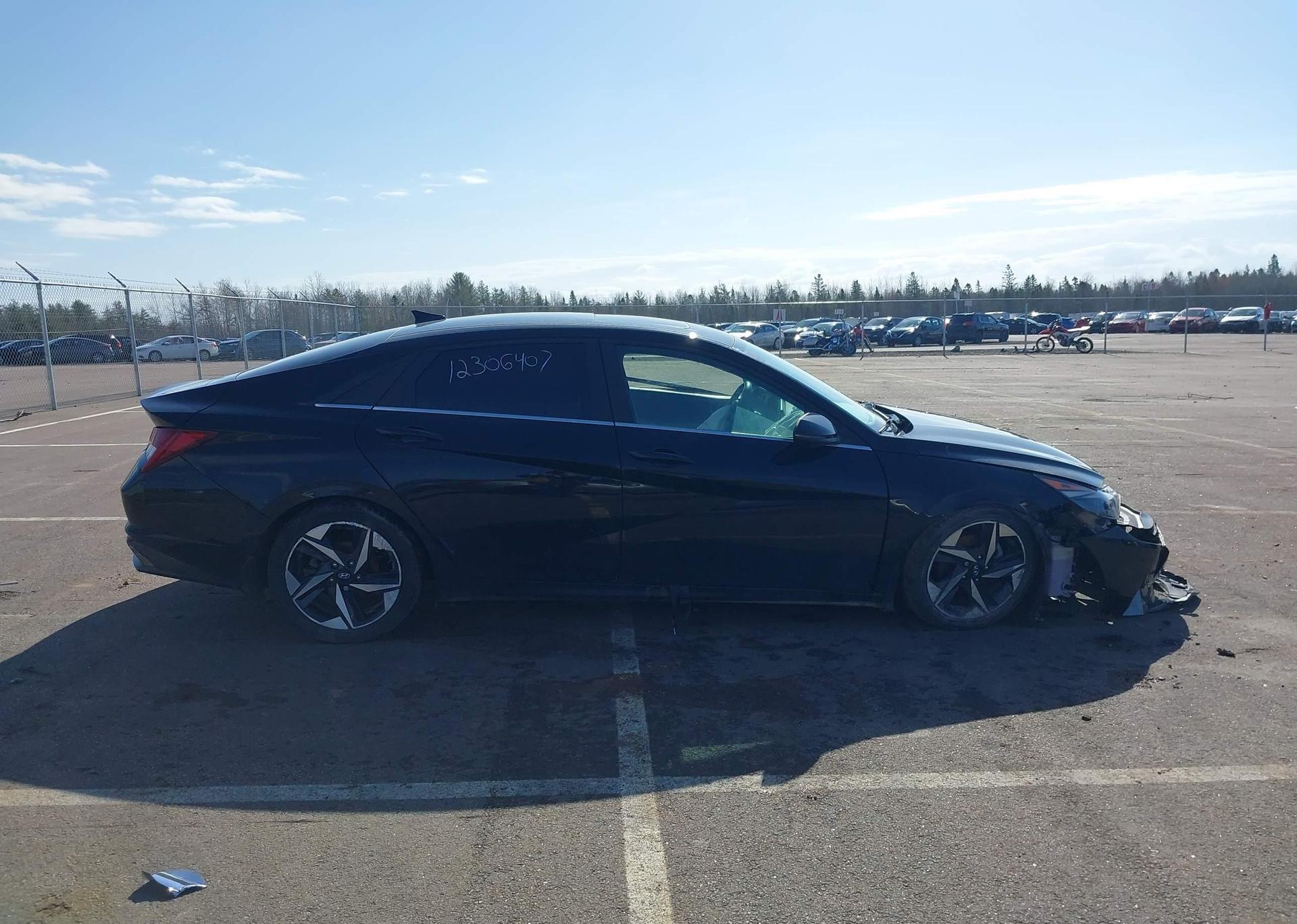 2022 HYUNDAI ELANTRA SEL