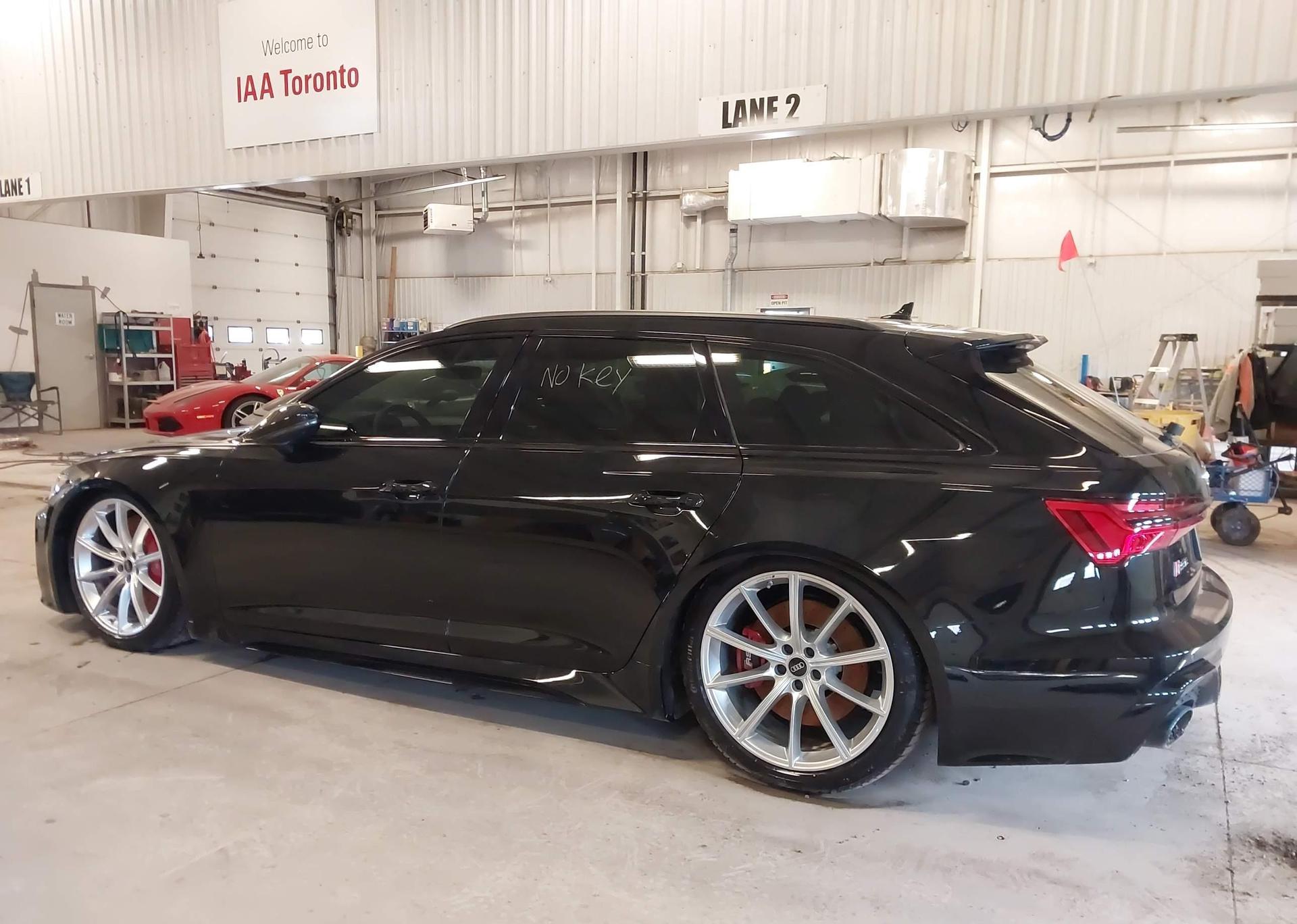 2023 AUDI RS6