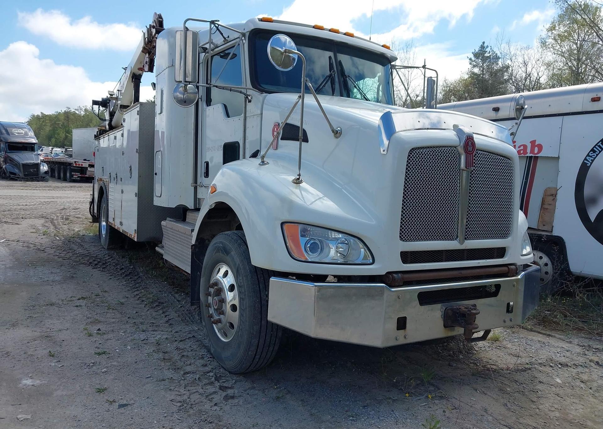 2014 KENWORTH CONSTRUCTION T400