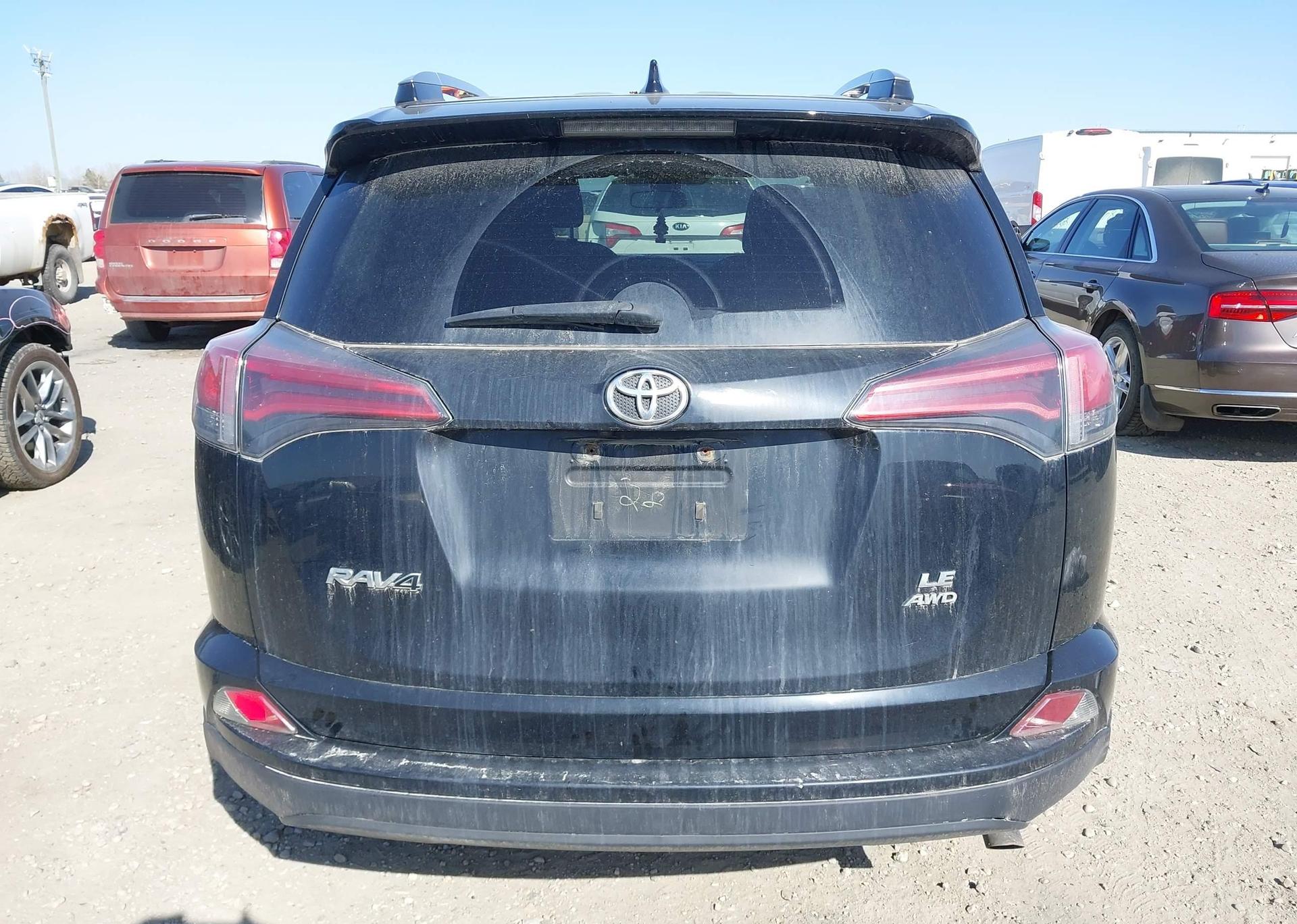 2017 TOYOTA RAV4 LE