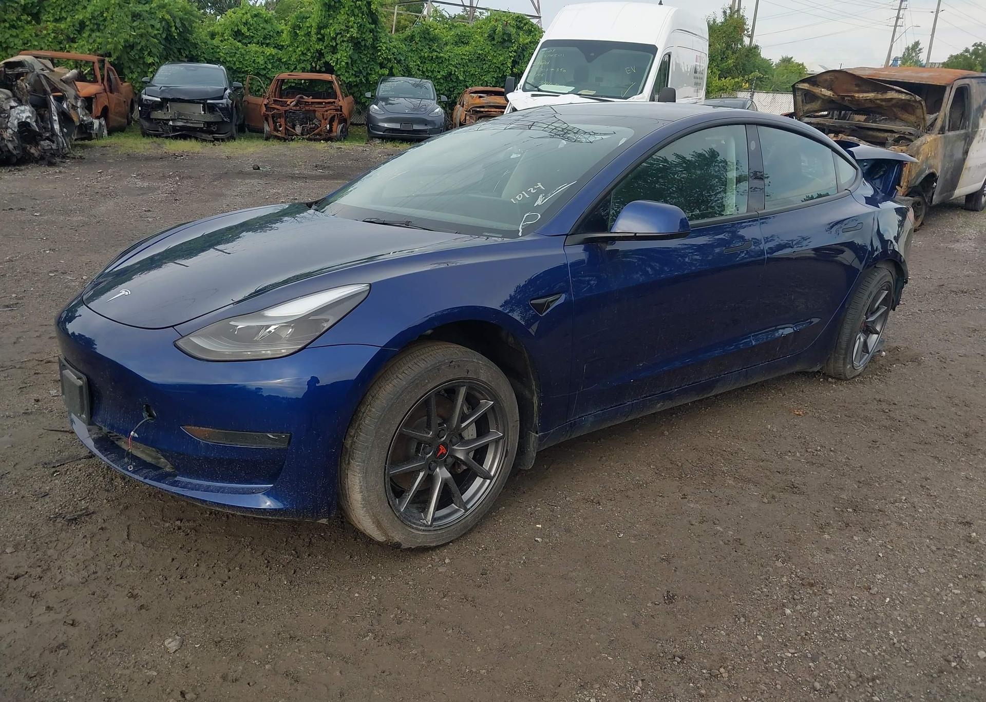 2023 TESLA MODEL 3