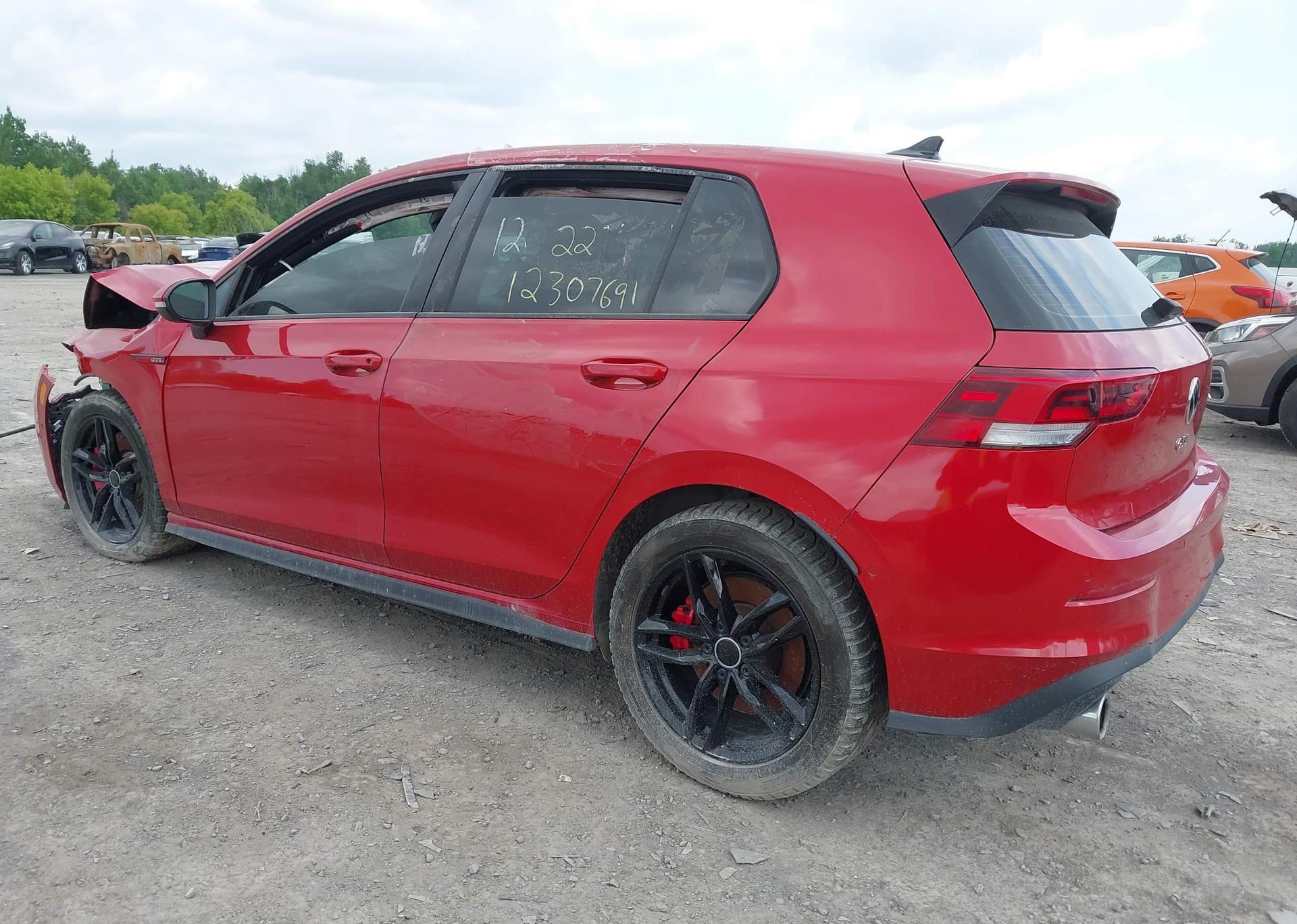 2022 VOLKSWAGEN GOLF GTI