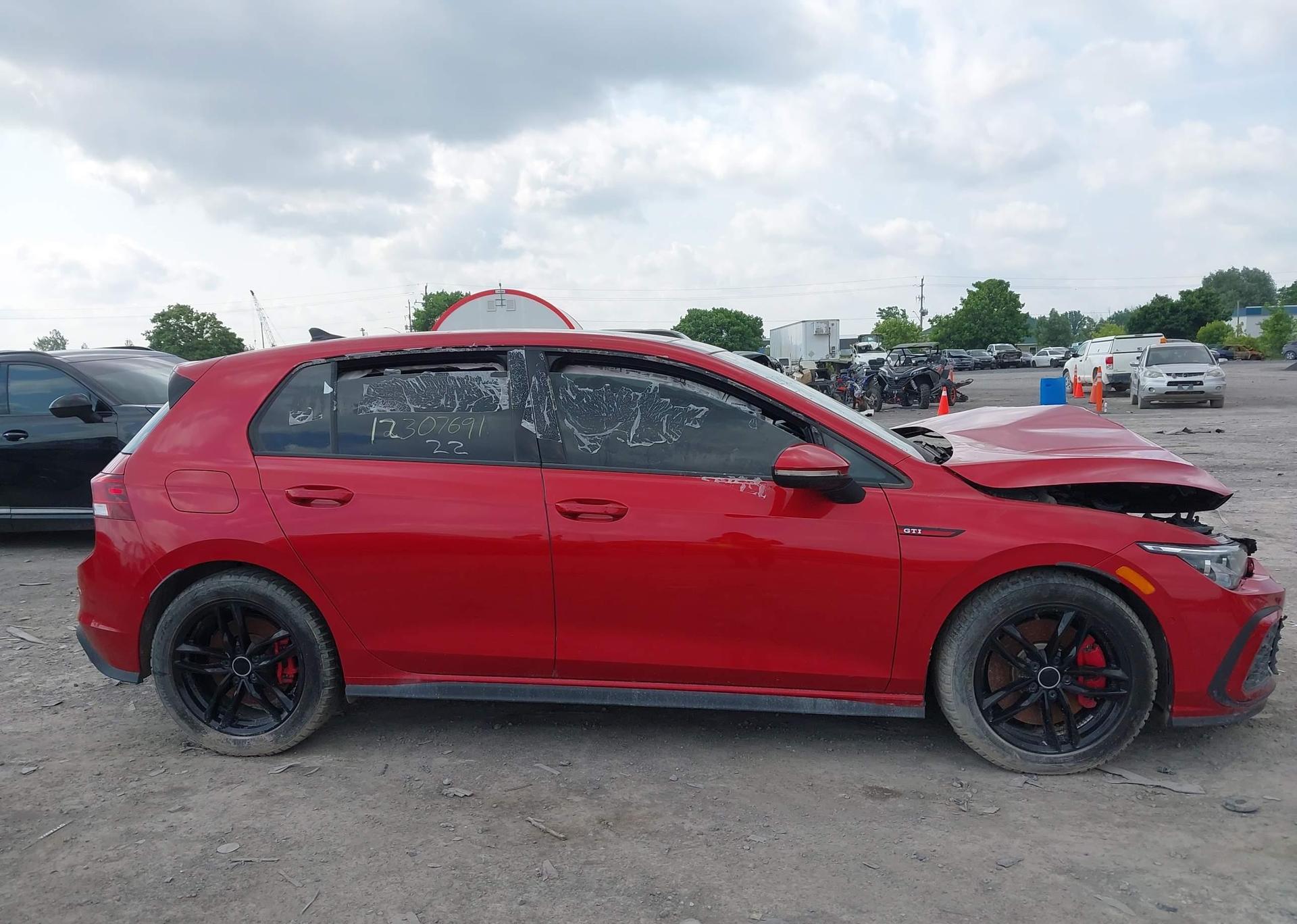 2022 VOLKSWAGEN GOLF GTI