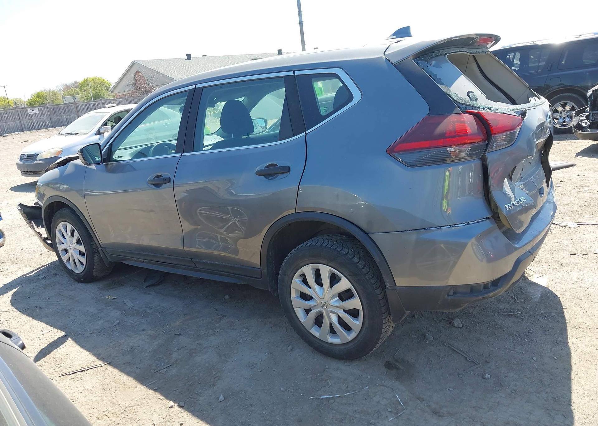 2019 NISSAN ROGUE S