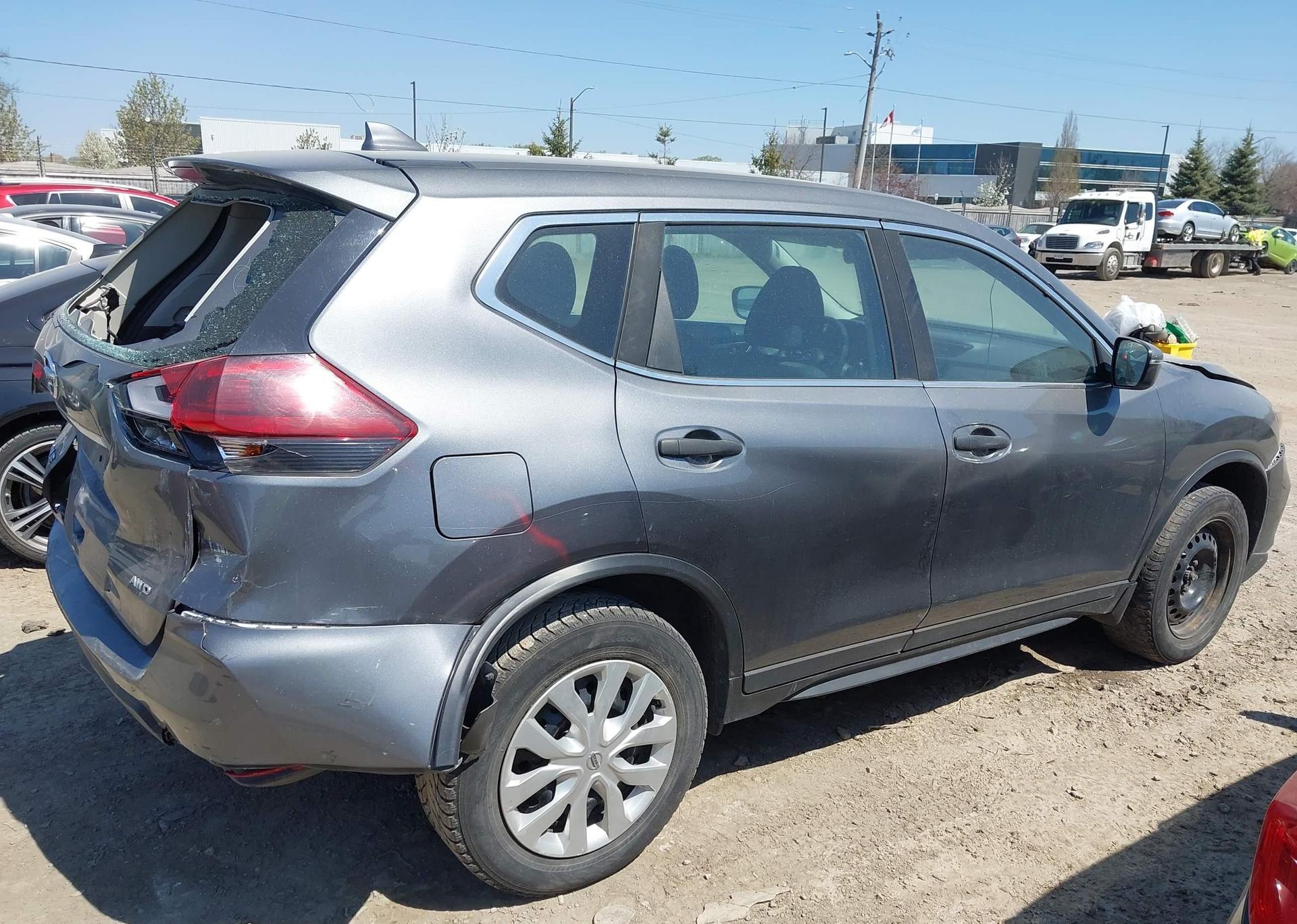 2019 NISSAN ROGUE S