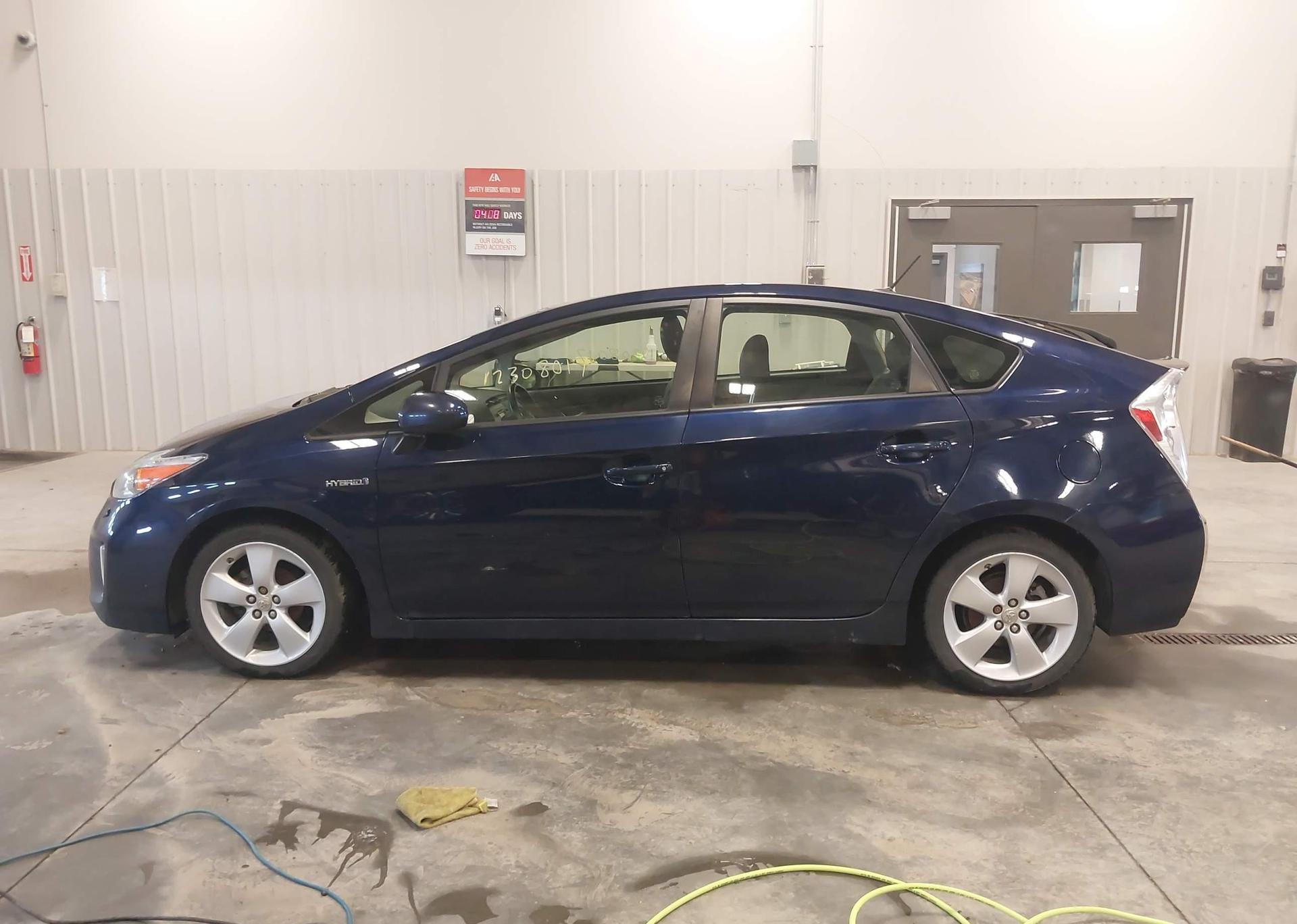 2014 TOYOTA PRIUS