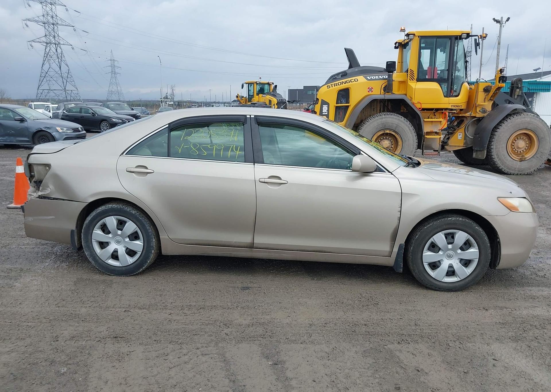 2009 TOYOTA CAMRY