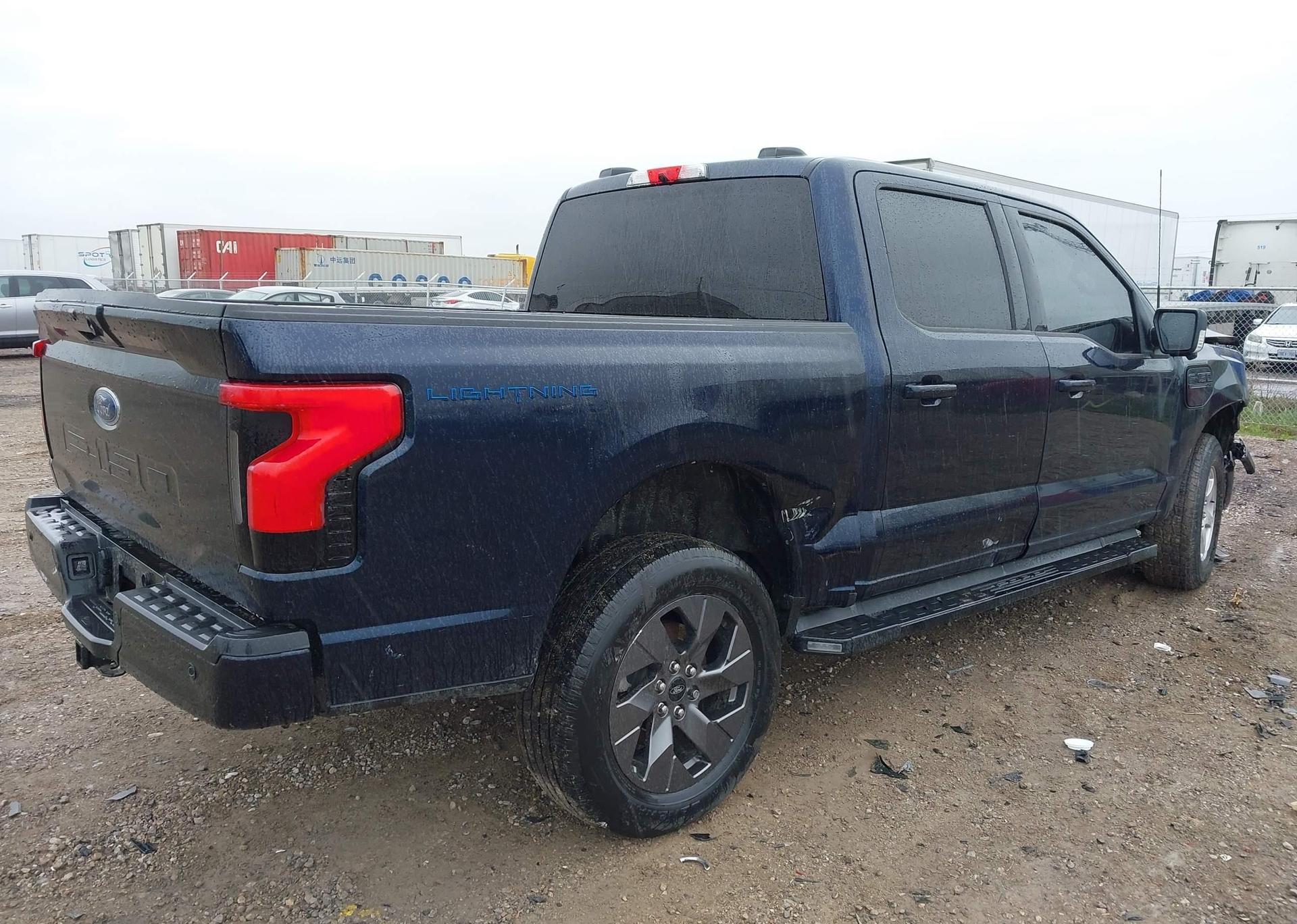 2023 FORD F-150 LIGHTNING XLT