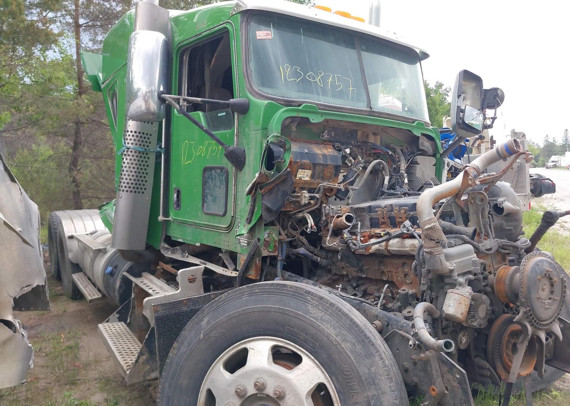 2018 KENWORTH CONSTRUCTION T800