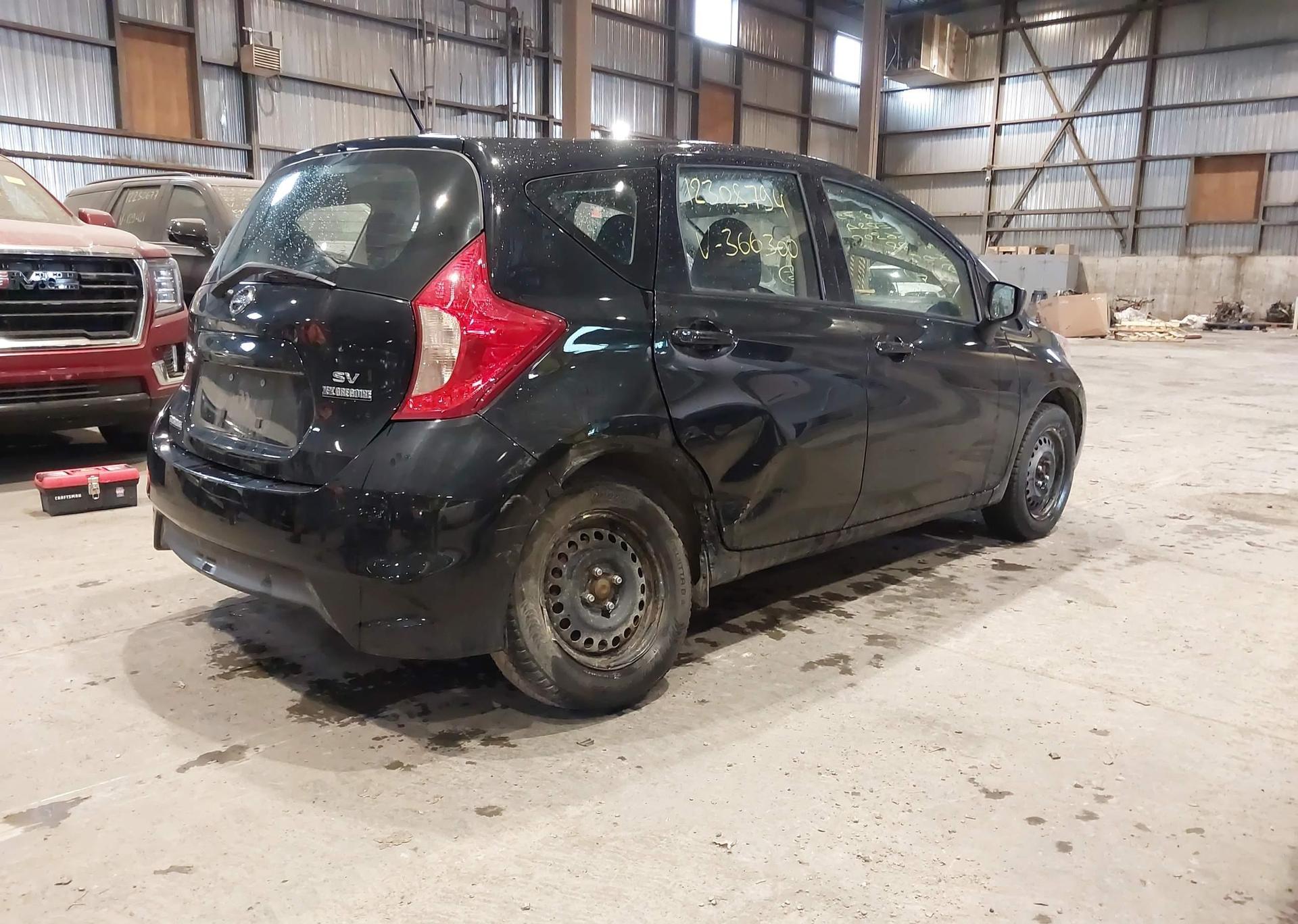 2018 NISSAN VERSA