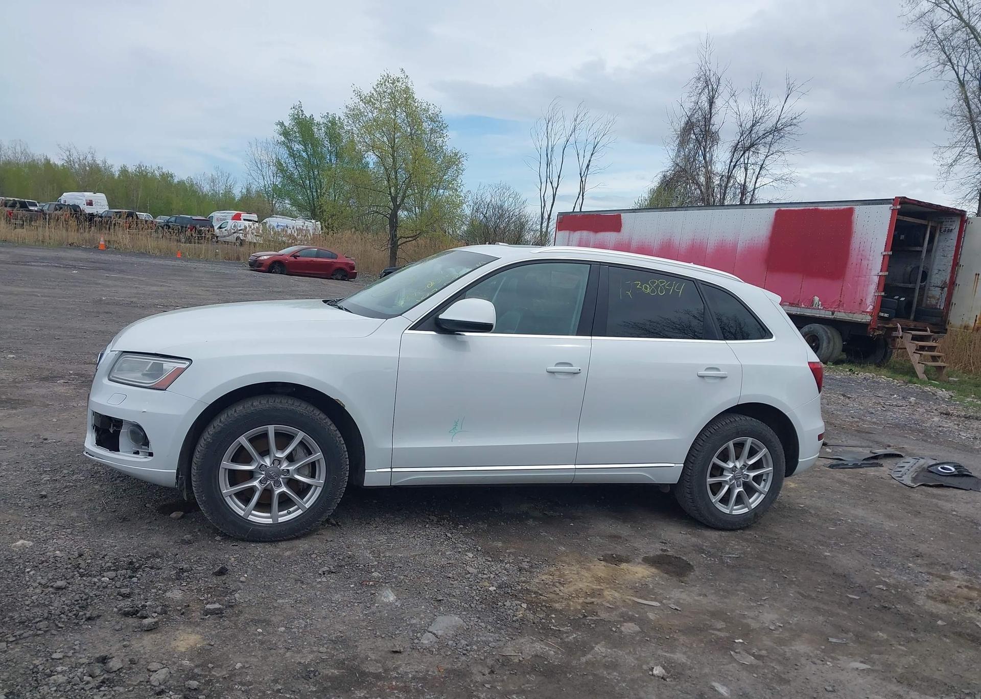 2013 AUDI Q5 PREMIUM