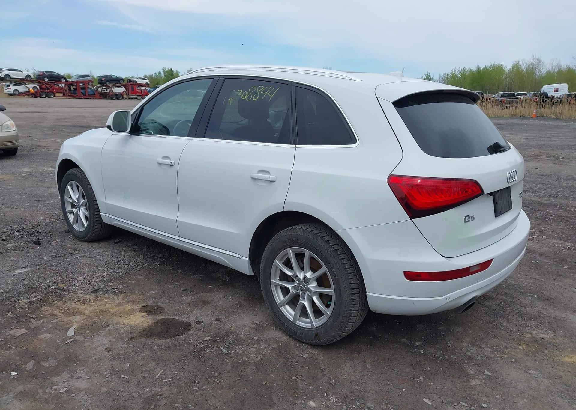 2013 AUDI Q5 PREMIUM