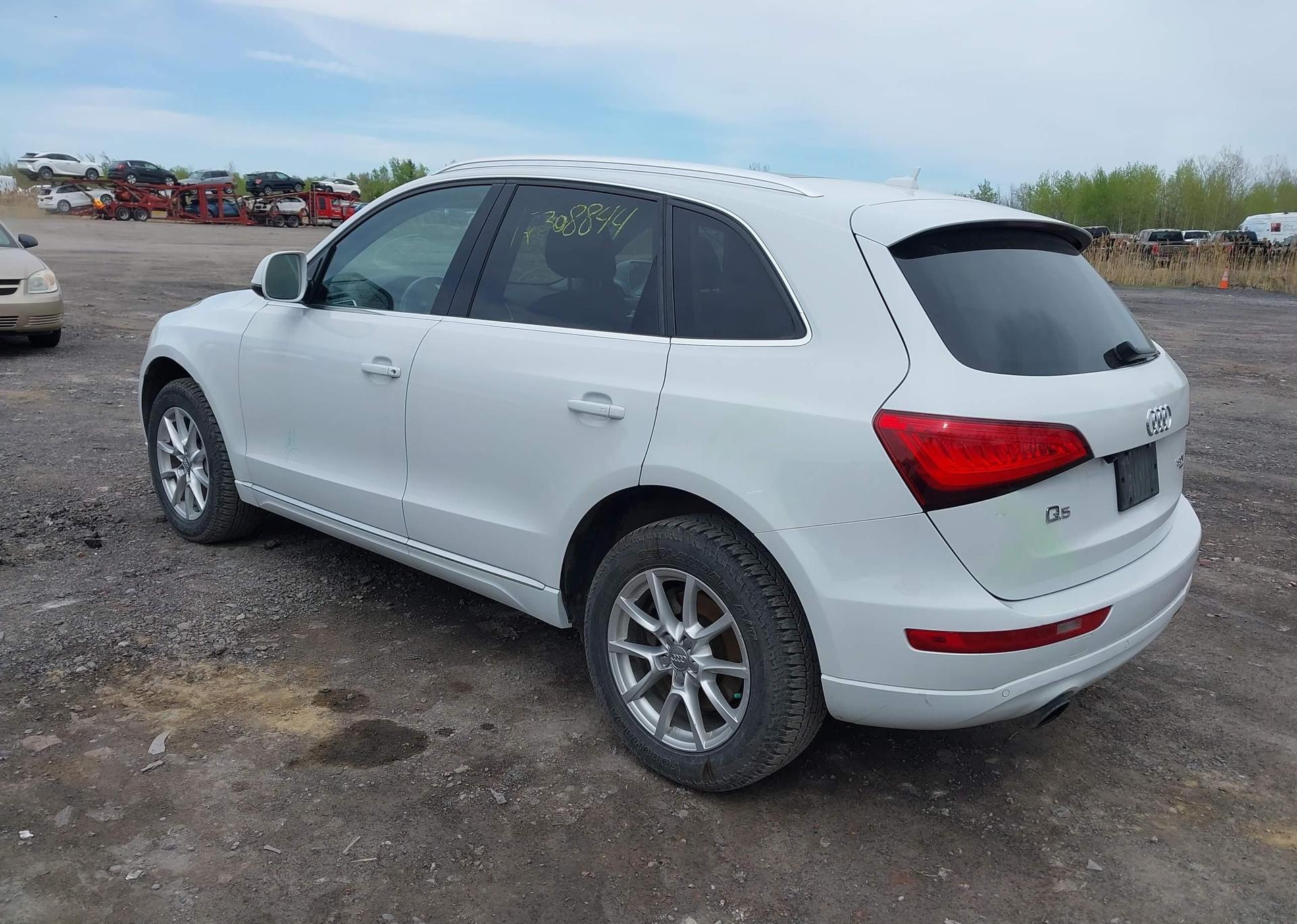 2013 AUDI Q5 PREMIUM