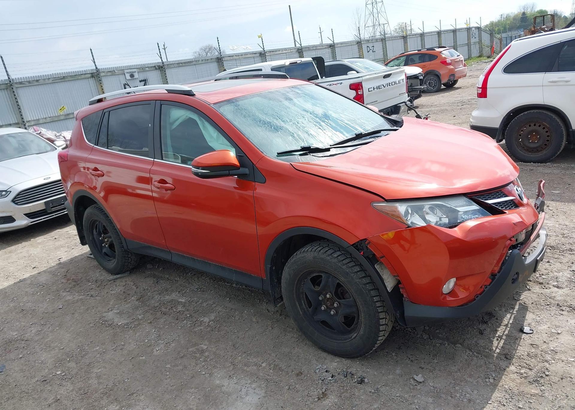 2015 TOYOTA RAV4 XLE