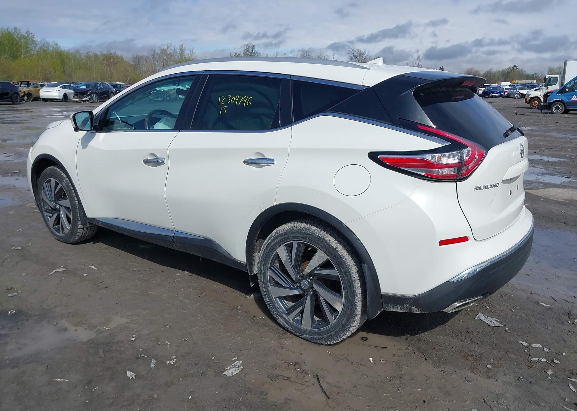 2015 NISSAN MURANO S