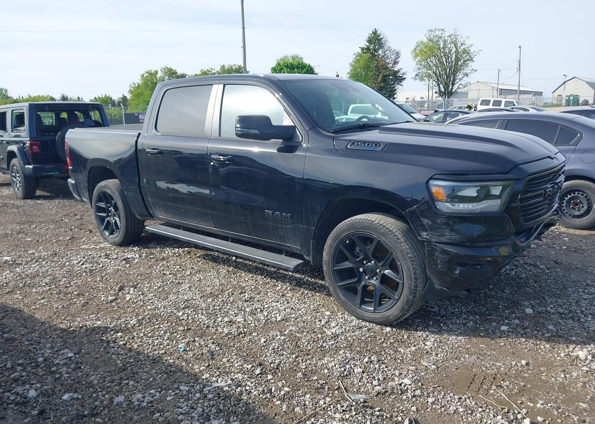 2023 RAM 1500 SPORT