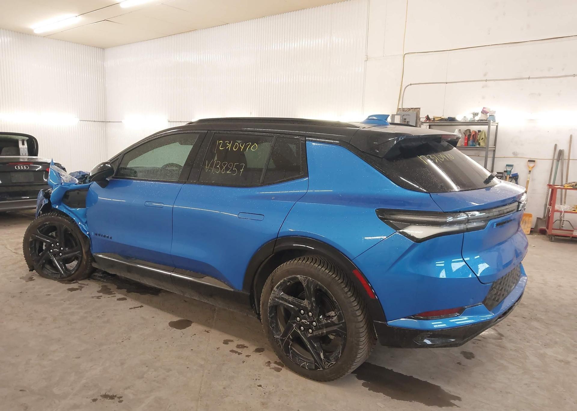 2025 CHEVROLET EQUINOX EV RS