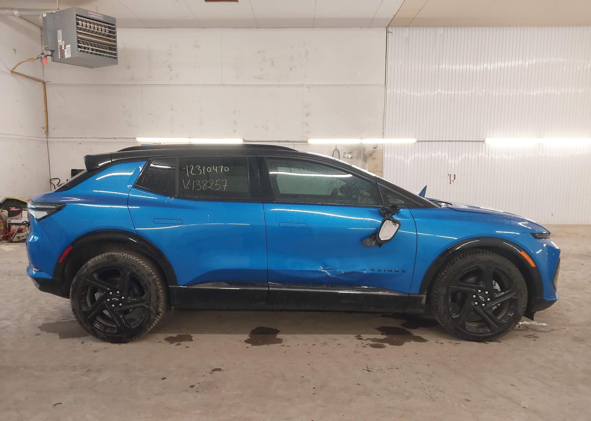 2025 CHEVROLET EQUINOX EV RS
