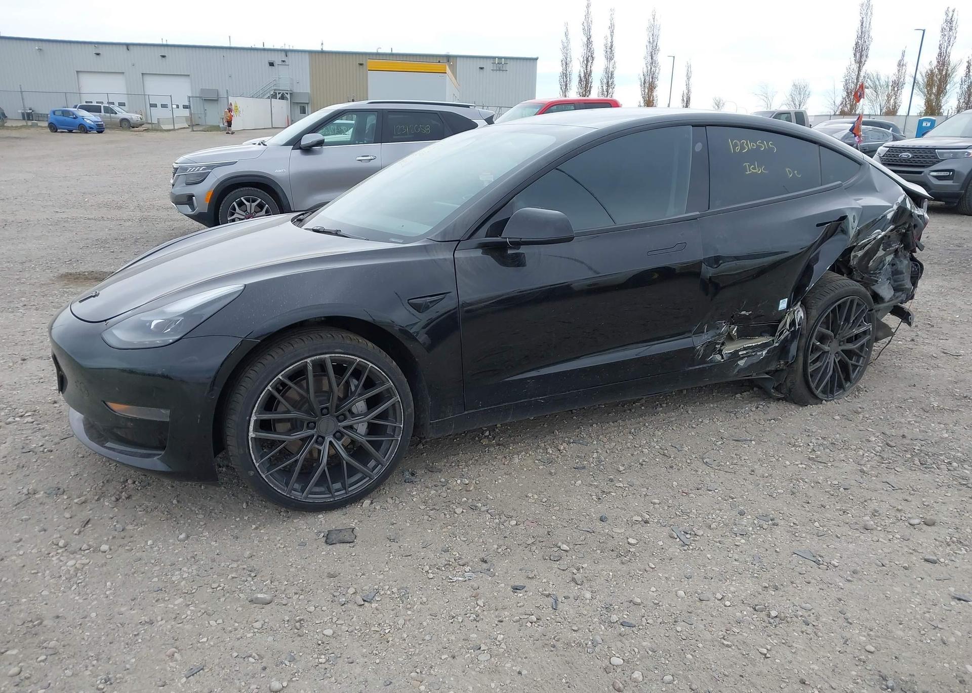 2022 TESLA MODEL 3