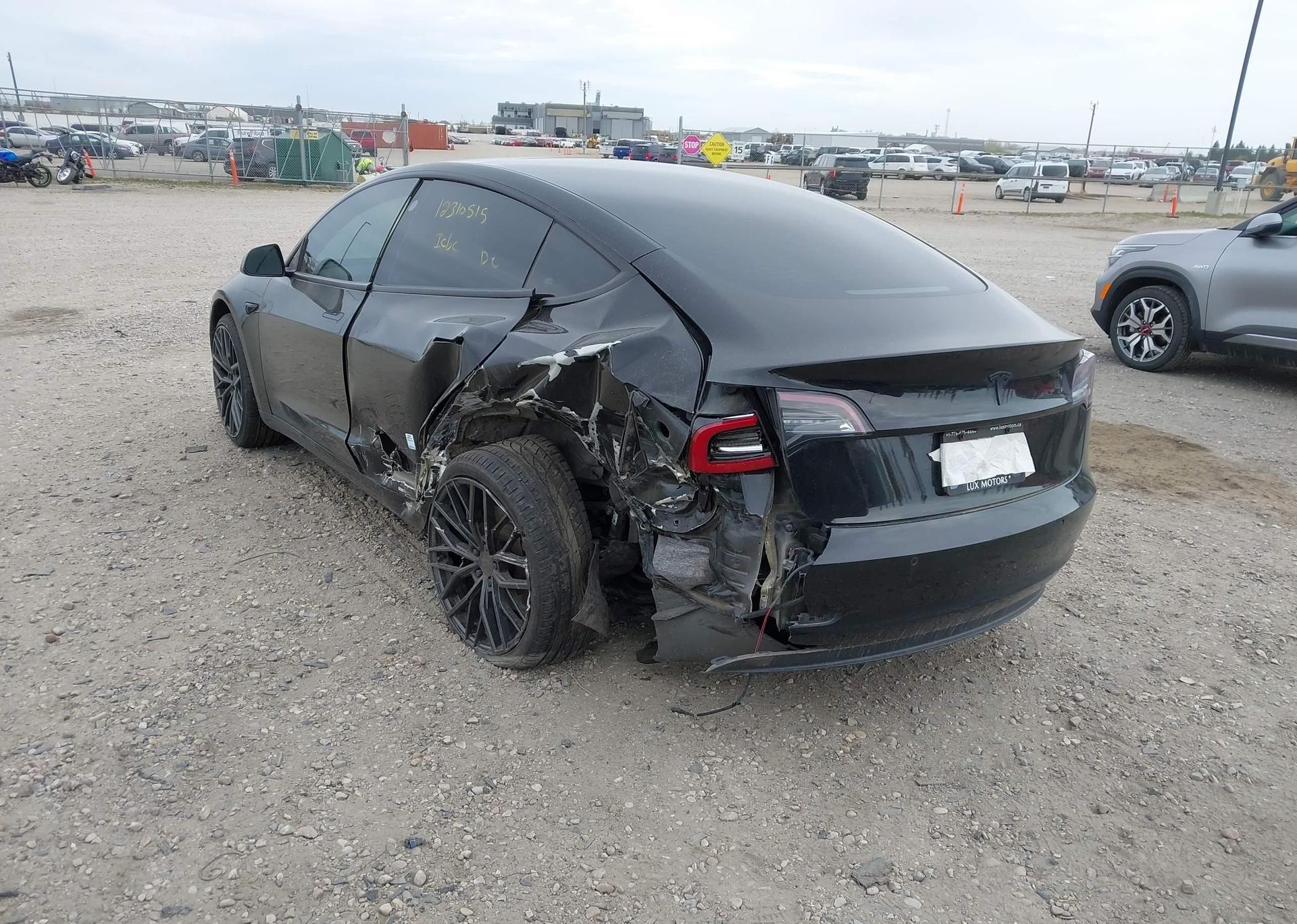 2022 TESLA MODEL 3