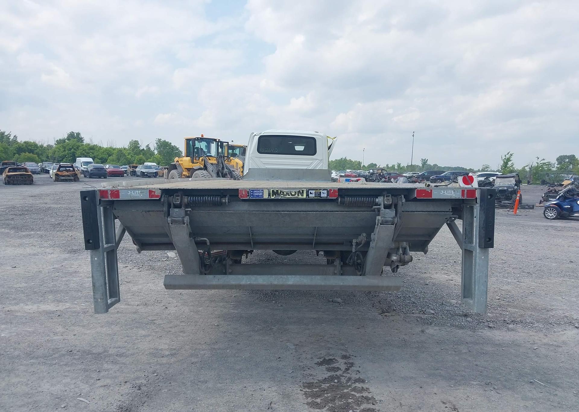 2024 INTERNATIONAL MV607