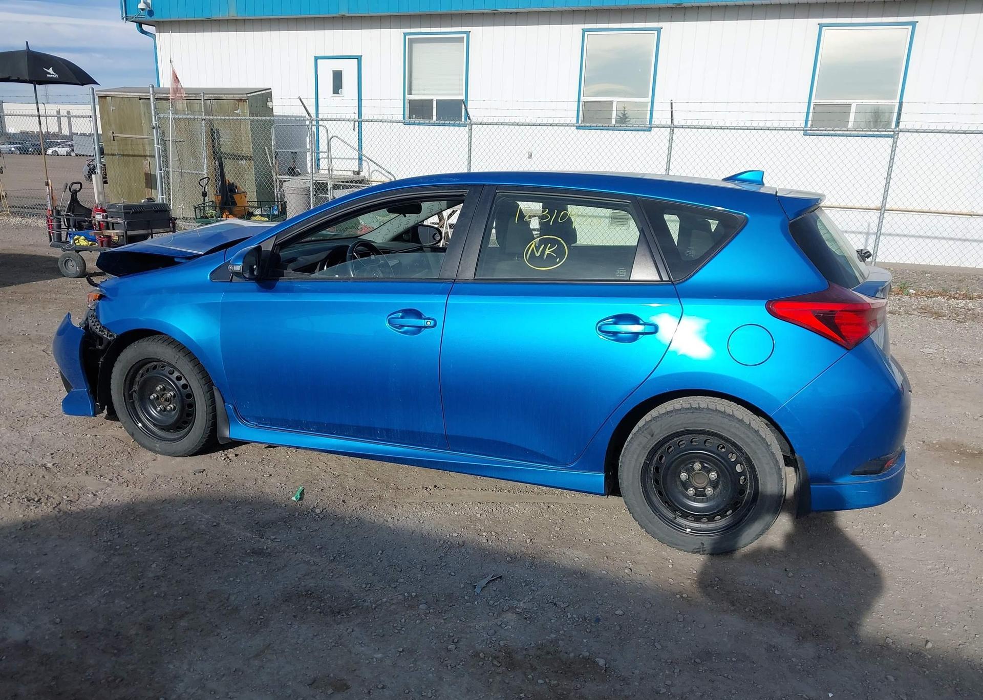 2017 TOYOTA COROLLA iM