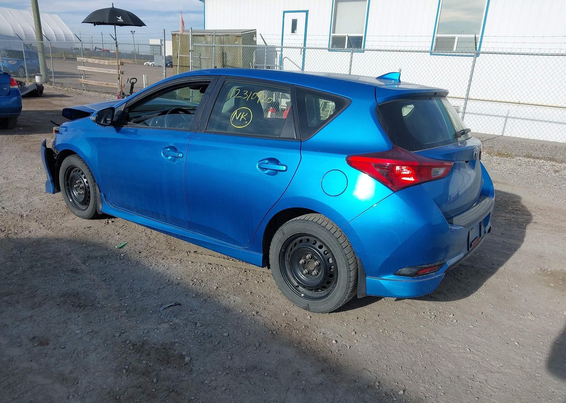 2017 TOYOTA COROLLA iM
