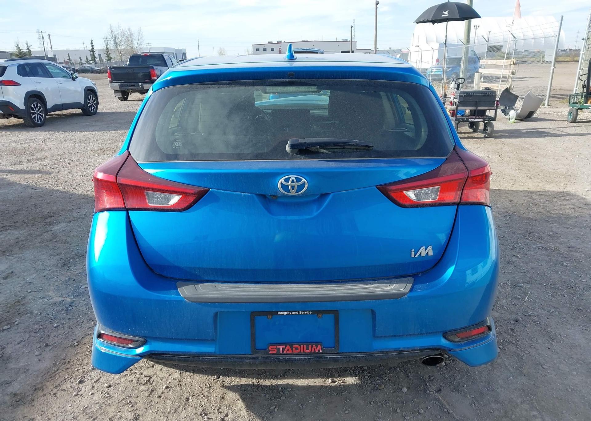 2017 TOYOTA COROLLA iM