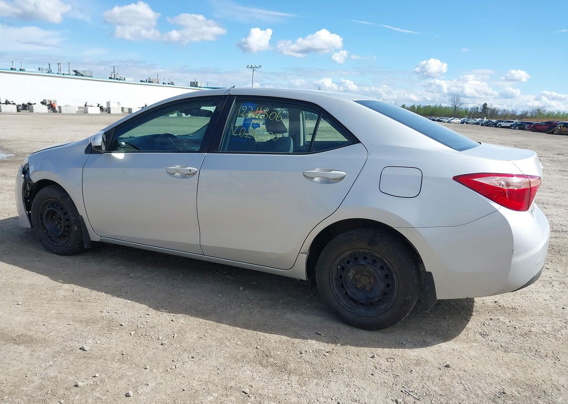 2018 TOYOTA COROLLA