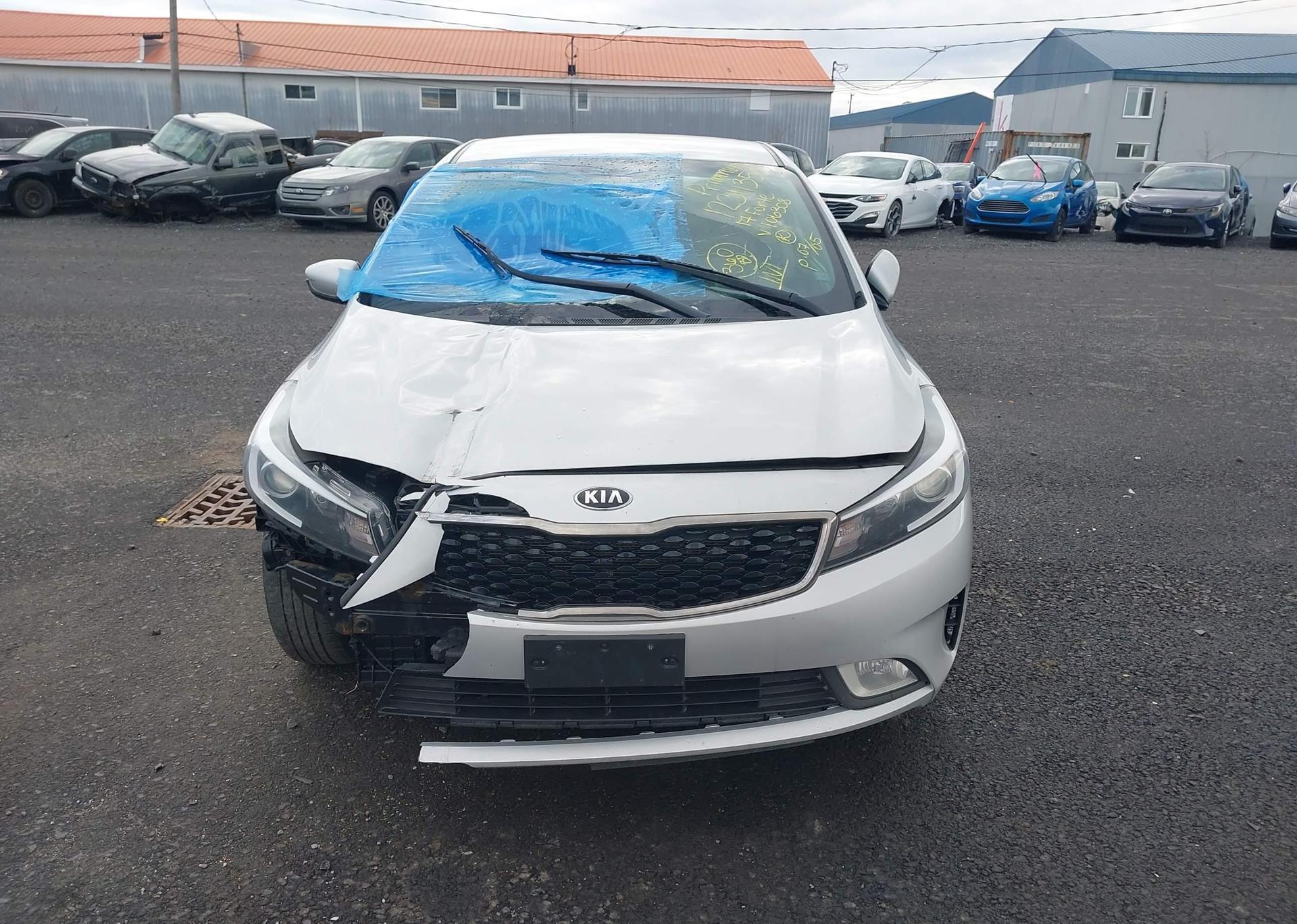 2017 KIA FORTE LX