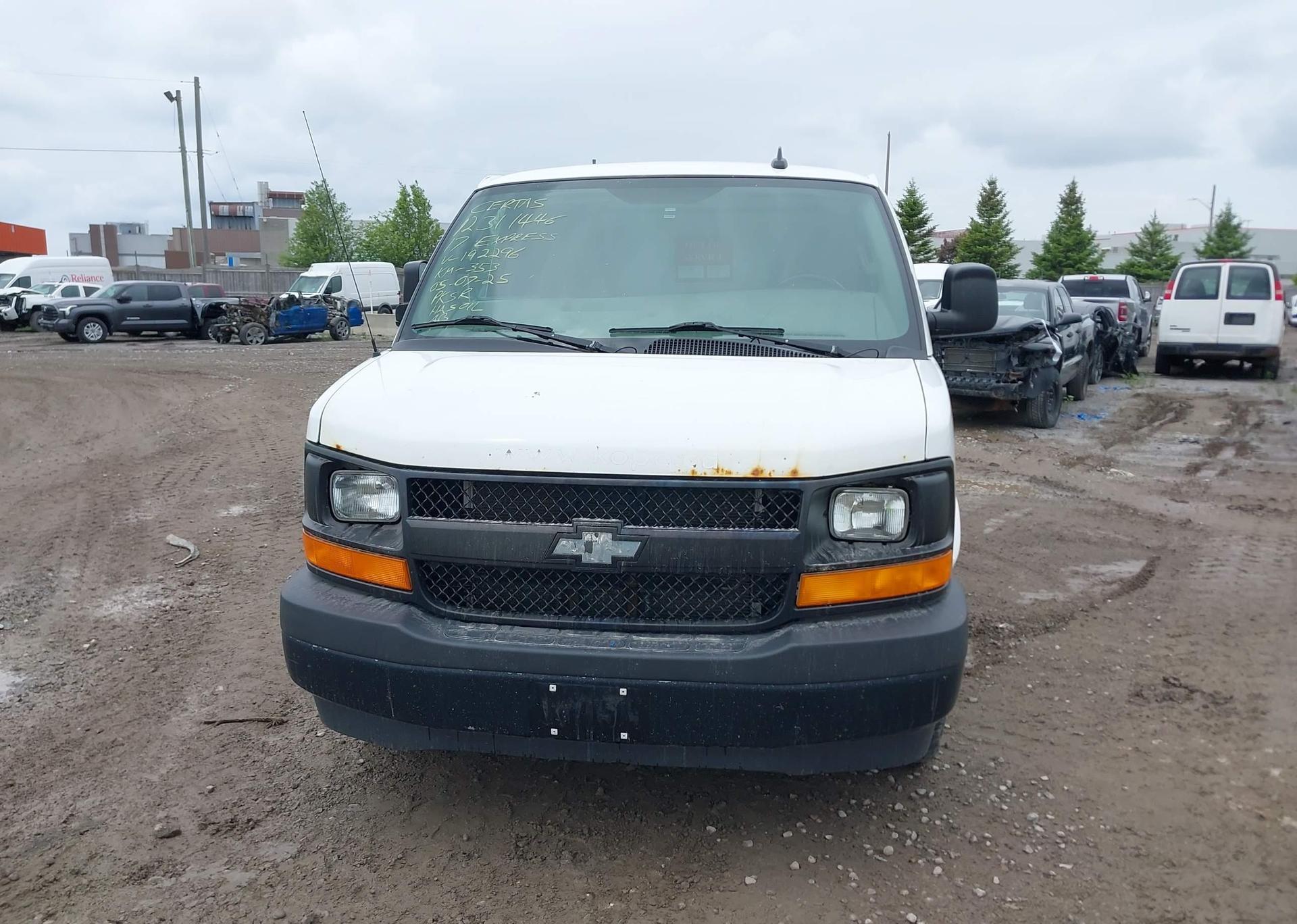 2017 CHEVROLET EXPRESS G2500