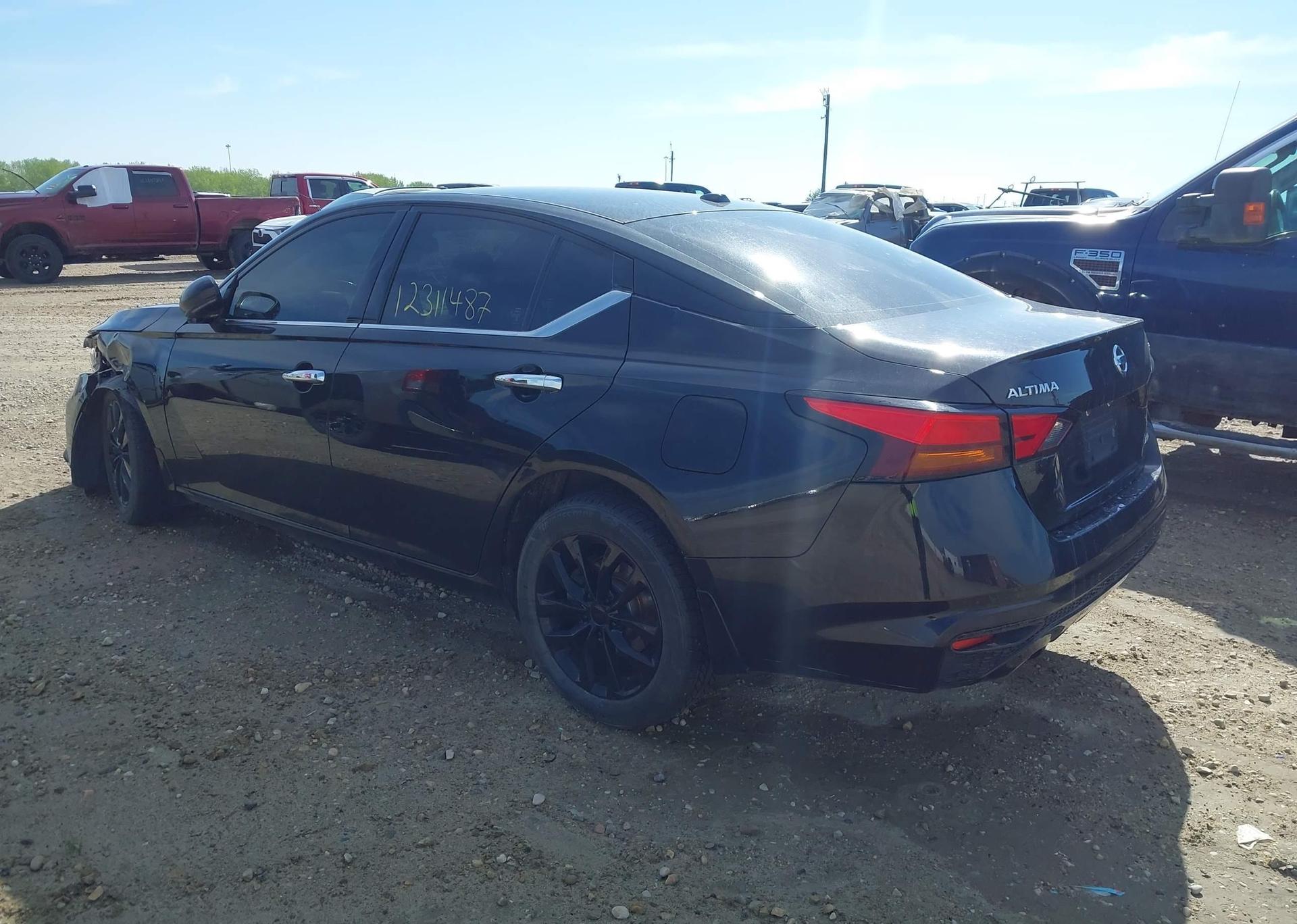 2020 NISSAN ALTIMA SV