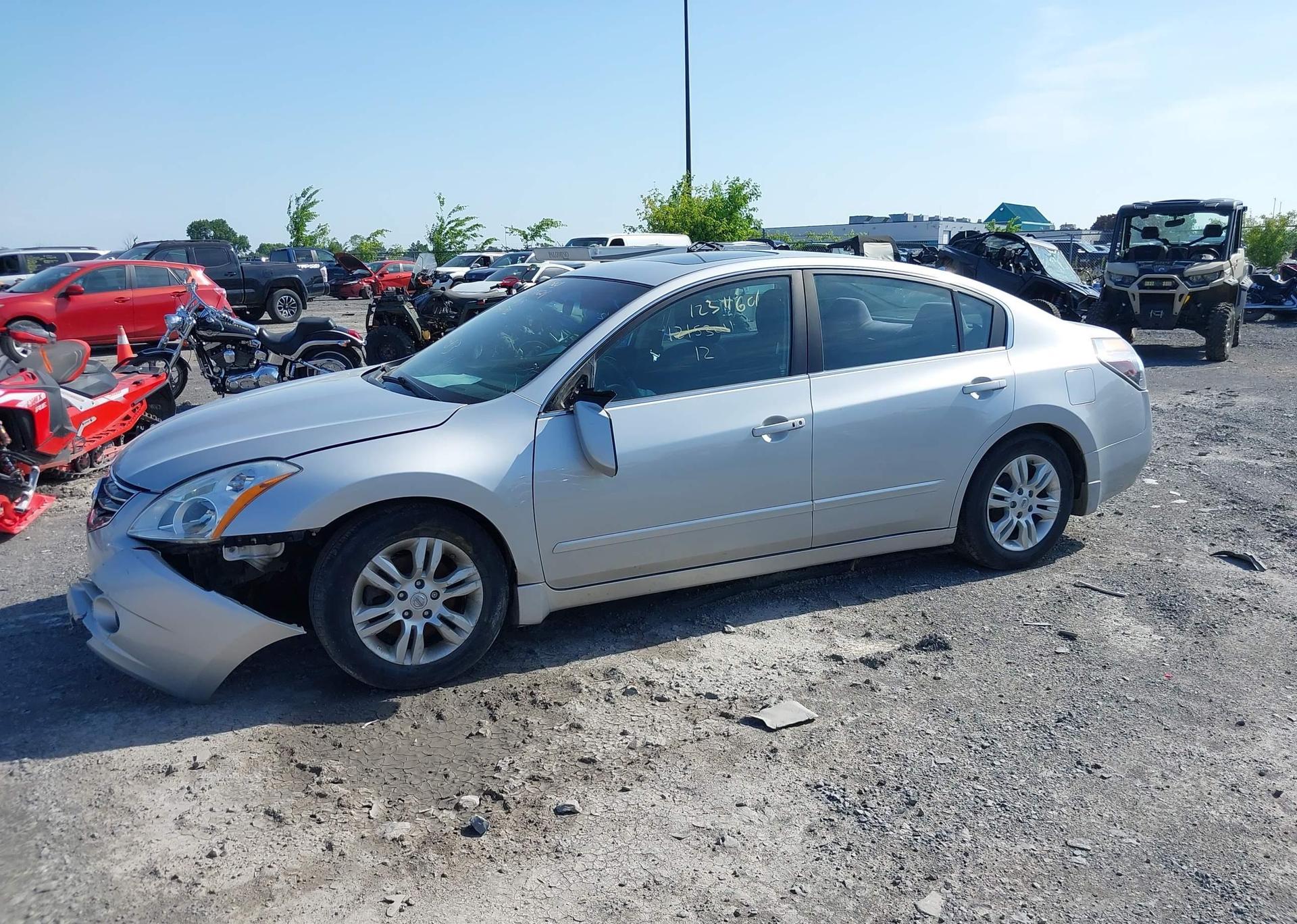 2012 NISSAN ALTIMA
